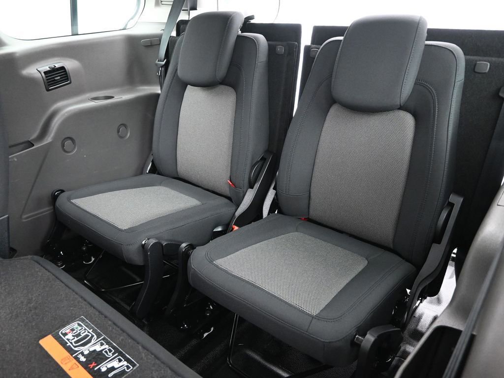 Certified 2022 Ford Transit Connect XL image 46