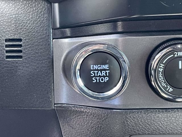 Used 2023 Toyota Tacoma TRD Sport w/ Advanced Technology Package AWD/4WD image 21