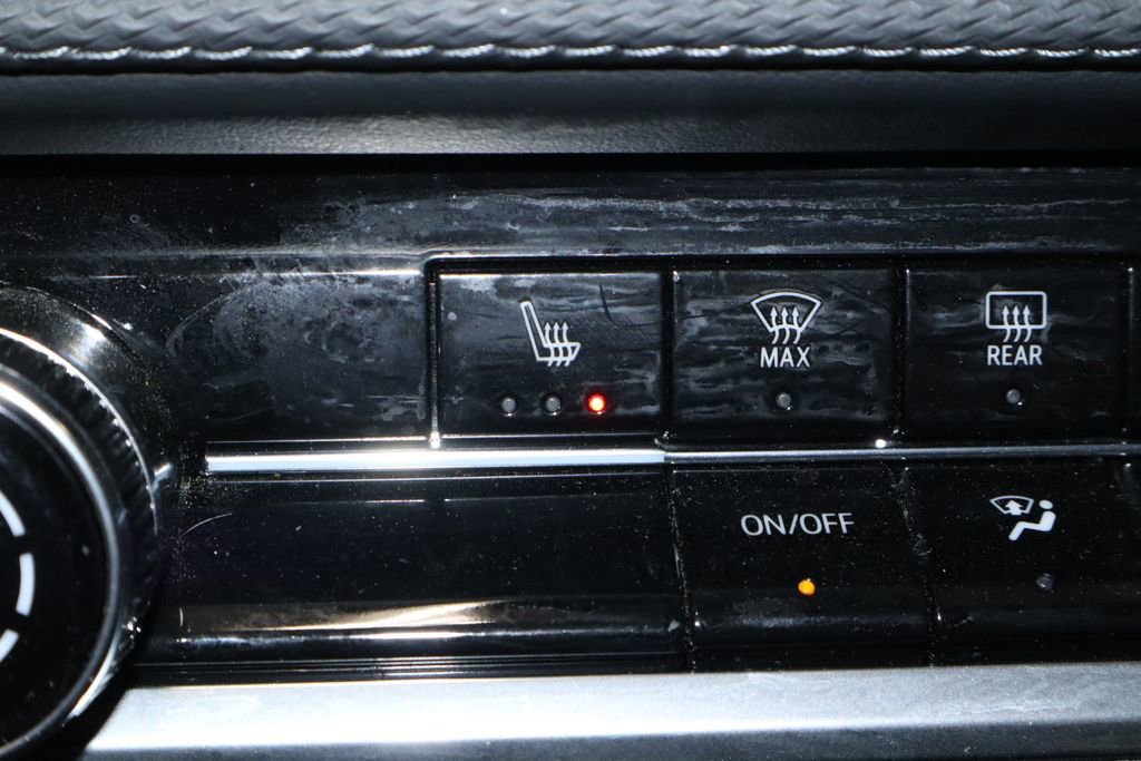 Used 2026 Chevrolet Equinox LT image 12