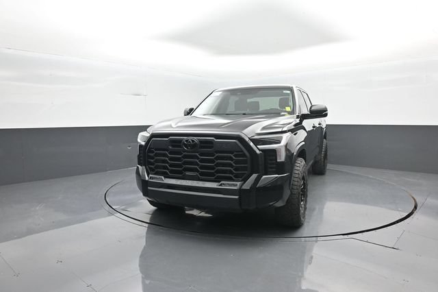 Used 2023 Toyota Tundra SR5 AWD/4WD image 4