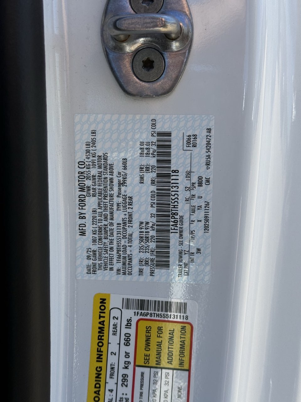 Certified 2025 Ford Mustang Premium RWD image 28