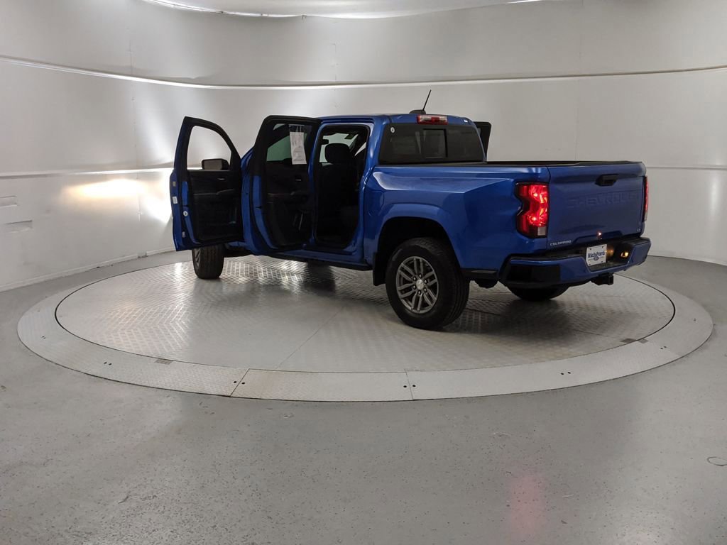 Used 2024 Chevrolet Colorado LT w/ LT Convenience Package image 10