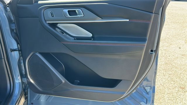 Certified 2025 Ford Explorer ST RWD image 10