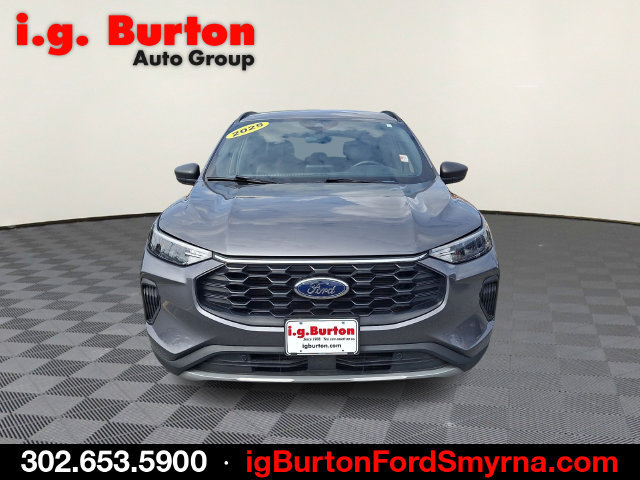 Certified 2025 Ford Escape ST-Line FWD image 2