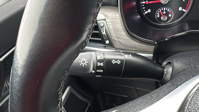 Used 2022 Kia Telluride EX w/ EX Premium Package image 18