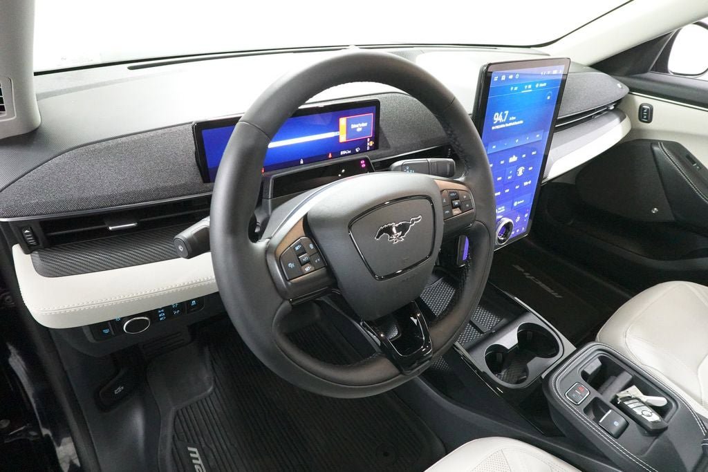 Certified 2025 Ford Mustang Mach-E Premium AWD/4WD image 27