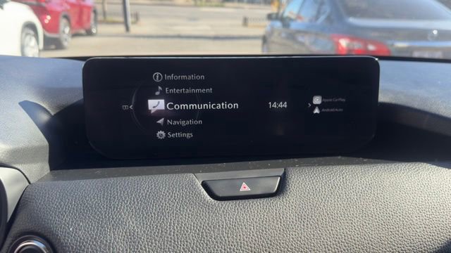 Used 2024 MAZDA CX-90 3.3 Turbo w/ Preferred Plus image 16