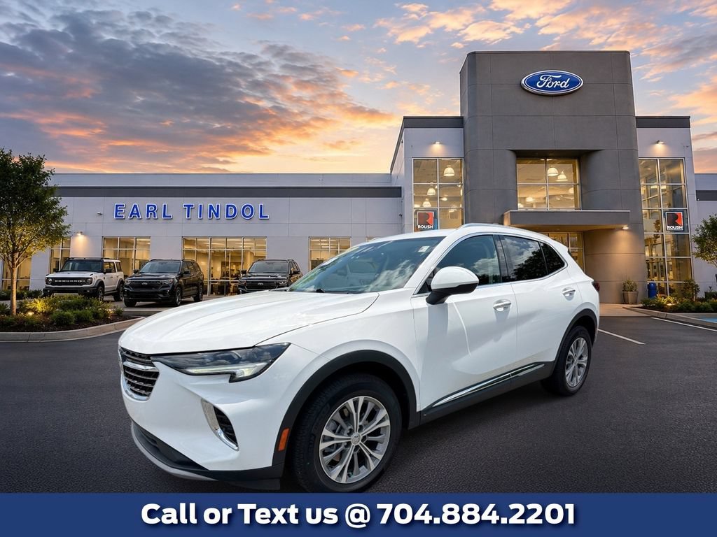 Used 2022 Buick Envision Preferred FWD image 1