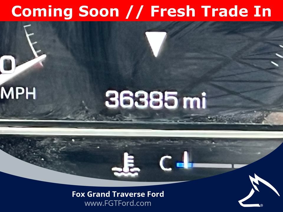 Used 2023 GMC Yukon SLT w/ SLT Premium Package AWD/4WD image 9