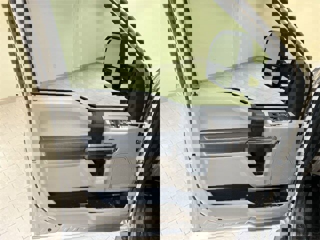 Certified 2019 Ford F250 XL w/ STX Appearance Package image 18