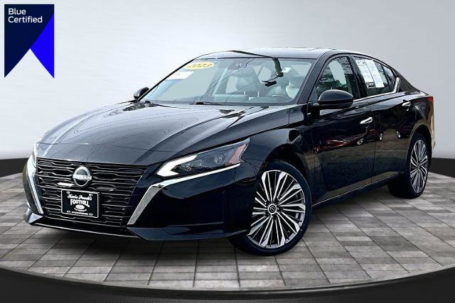 Used 2023 Nissan Altima 2.5 SL image 1