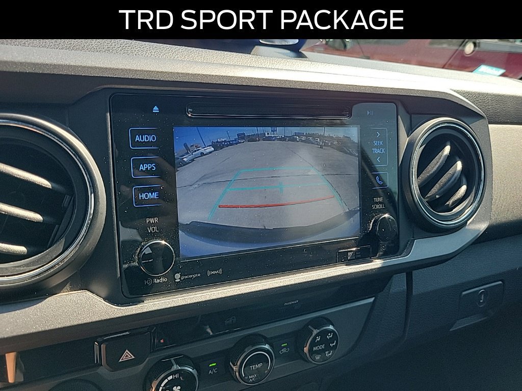 Used 2017 Toyota Tacoma TRD Sport w/ Tow Package (A/T) AWD/4WD image 28