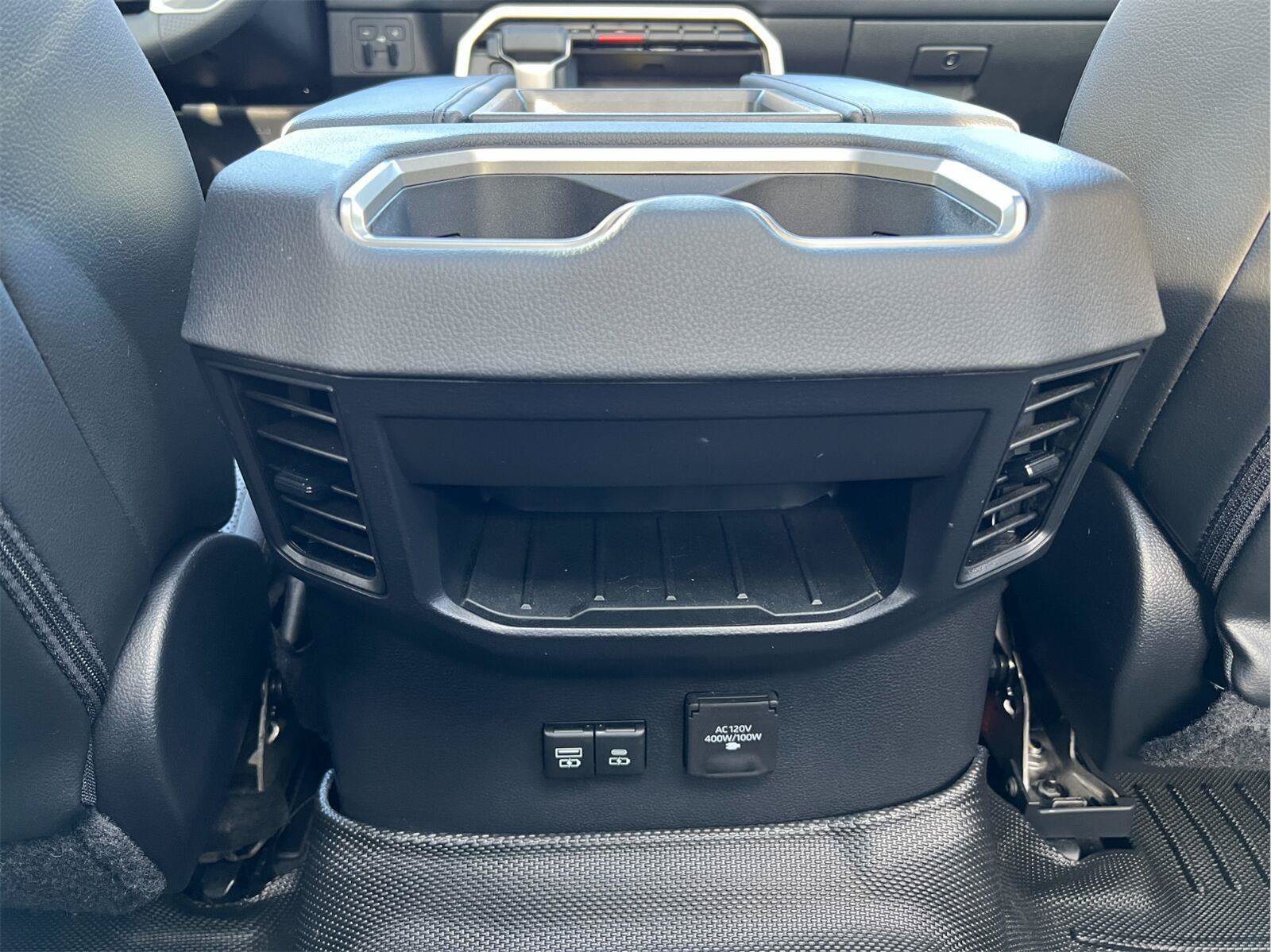 Used 2023 Toyota Tundra Limited w/ Power Package RWD image 34