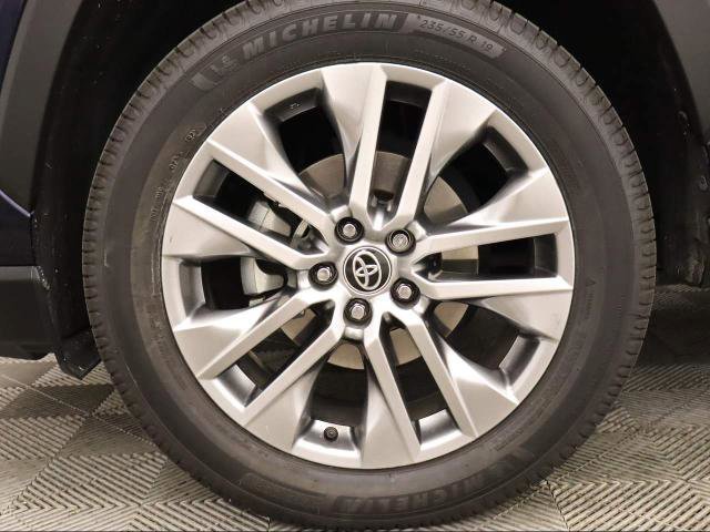 Used 2022 Toyota RAV4 Limited image 28