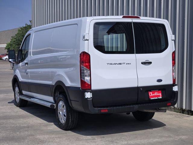 Certified 2025 Ford Transit 250 Low Roof w/ Exterior Upgrade Package RWD image 9