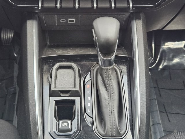 Used 2026 GMC Canyon Elevation w/ Convenience Package RWD image 32