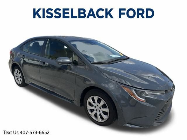 Used 2023 Toyota Corolla LE image 1