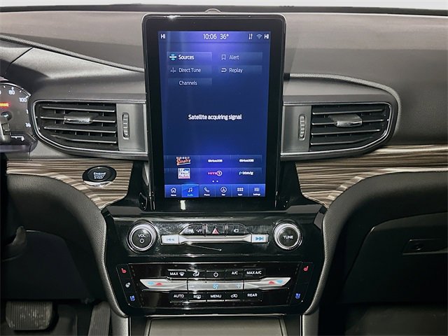 Certified 2023 Ford Explorer Limited w/ Limited Technology Package image 30
