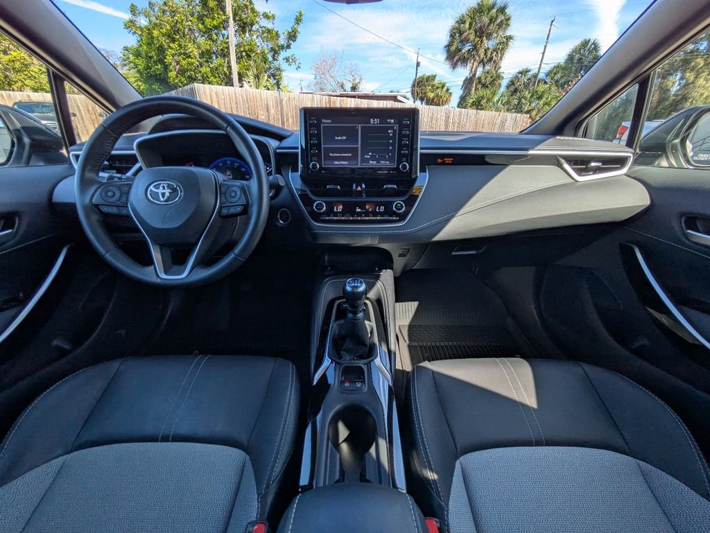 Used 2022 Toyota Corolla XSE FWD image 15