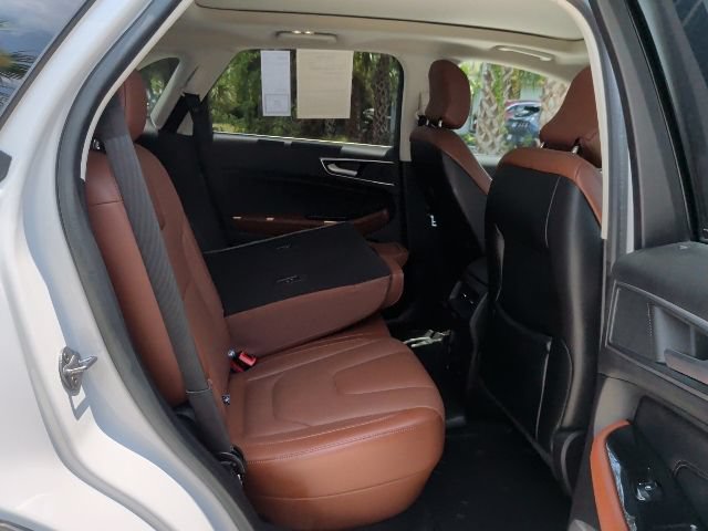 Certified 2018 Ford Edge Titanium w/ Equipment Group 302A AWD/4WD image 18