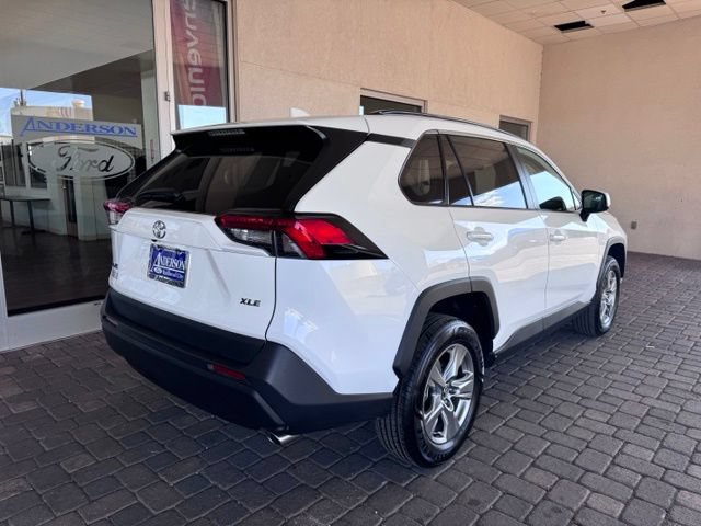 Used 2024 Toyota RAV4 XLE FWD image 5