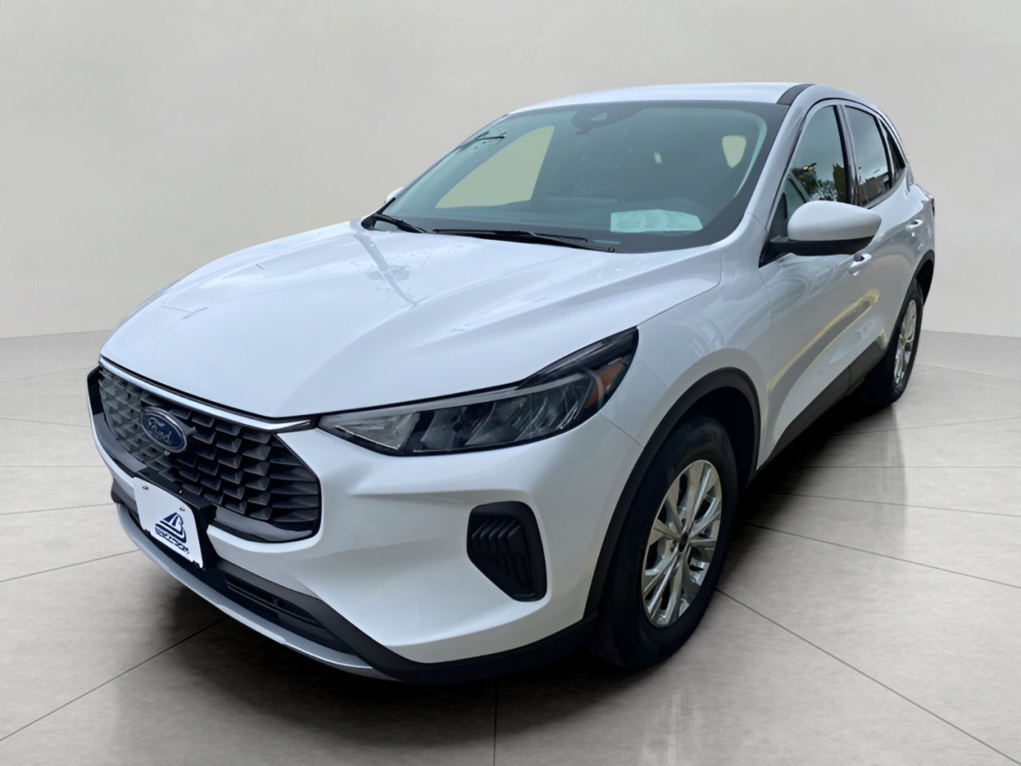 Certified 2023 Ford Escape Active w/ Tech Pack #2 image 3