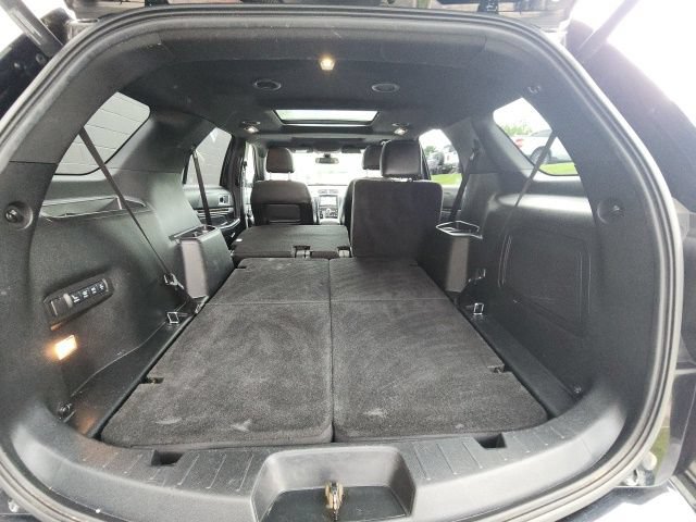 Certified 2017 Ford Explorer Limited w/ Equipment Group 301A AWD/4WD image 22
