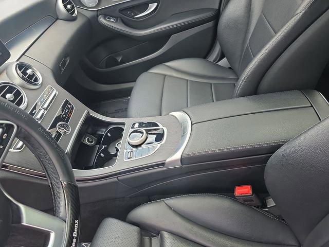 Used 2021 Mercedes-Benz C 300 4MATIC Sedan image 20