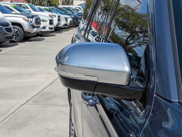 Certified 2022 Ford Expedition Platinum image 10