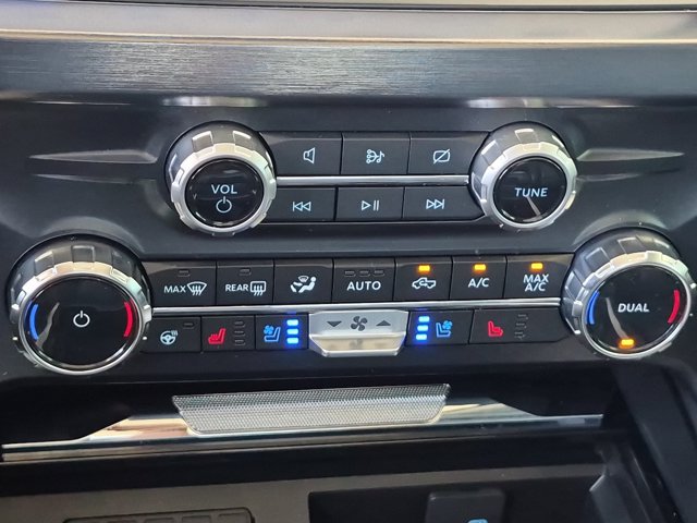 Certified 2024 Ford F250 Lariat w/ Lariat Ultimate Package AWD/4WD image 26