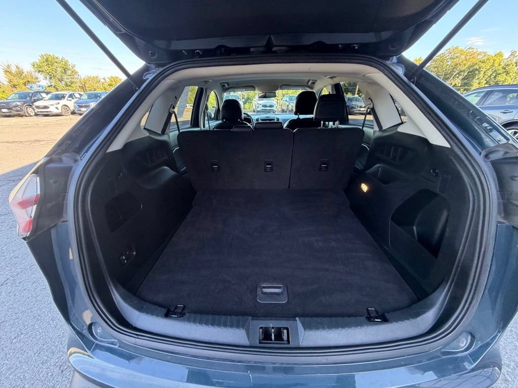 Certified 2019 Ford Edge SEL w/ Equipment Group 201A AWD/4WD image 44