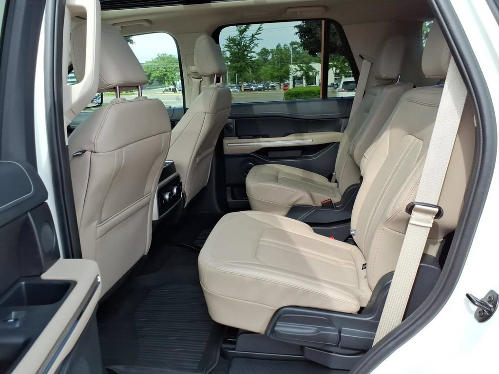 Certified 2023 Ford Expedition Limited AWD/4WD image 12