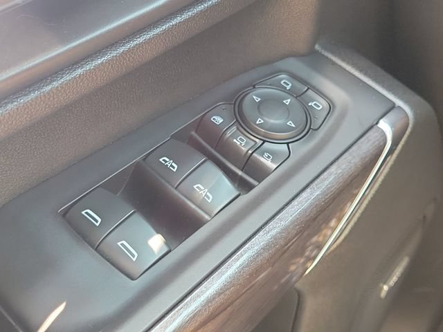 Used 2022 Chevrolet Silverado 2500 LTZ w/ LTZ Plus Package AWD/4WD image 18