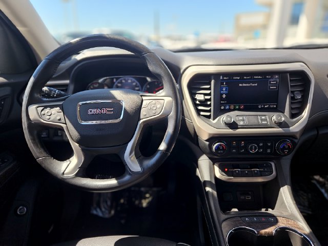 Used 2022 GMC Acadia Denali w/ Denali Ultimate Package AWD/4WD image 9