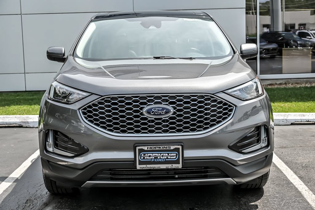 Certified 2023 Ford Edge SEL w/ Convenience Package AWD/4WD image 4
