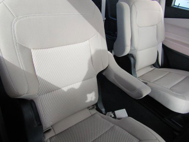 Certified 2023 Ford Explorer XLT w/ Class IV Trailer Tow Package image 12