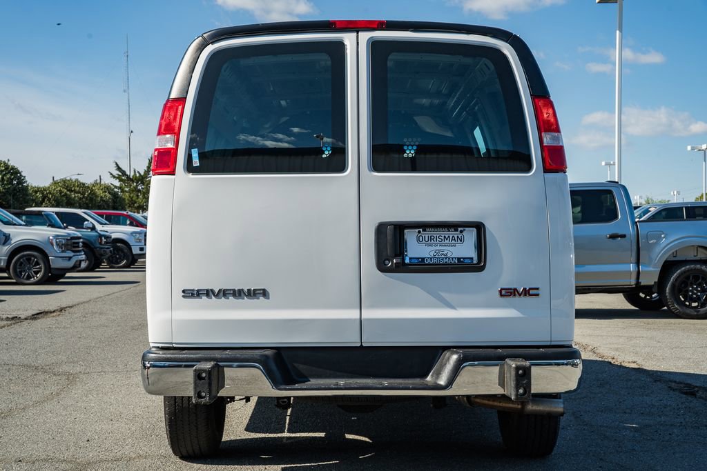 Used 2024 GMC Savana 2500 w/ Driver Convenience Package image 7