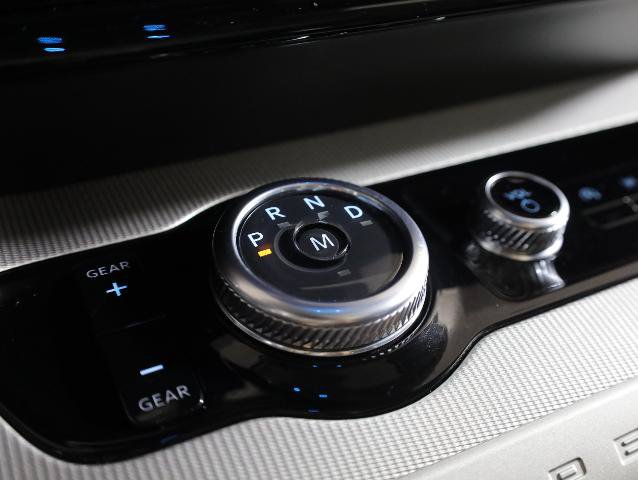 Certified 2025 Ford Expedition Active AWD/4WD image 21