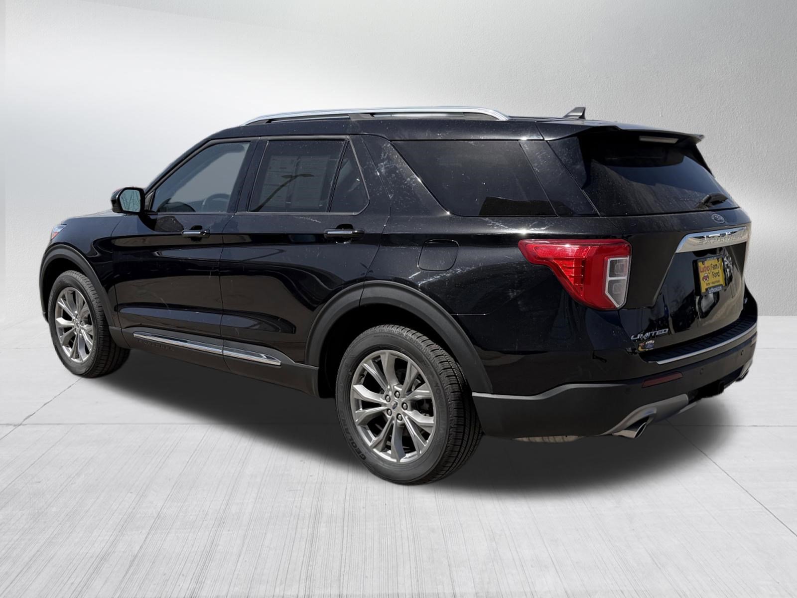 Certified 2023 Ford Explorer Limited w/ Class IV Trailer Tow Package AWD/4WD image 5