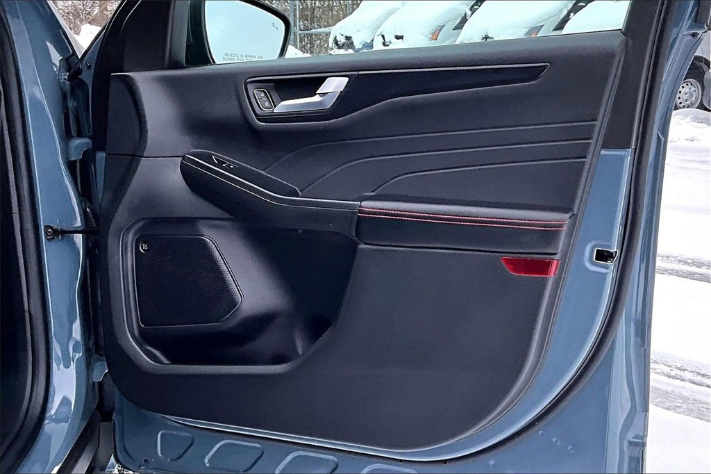 Certified 2023 Ford Escape ST-Line Select w/ Tech Pack #2 image 23