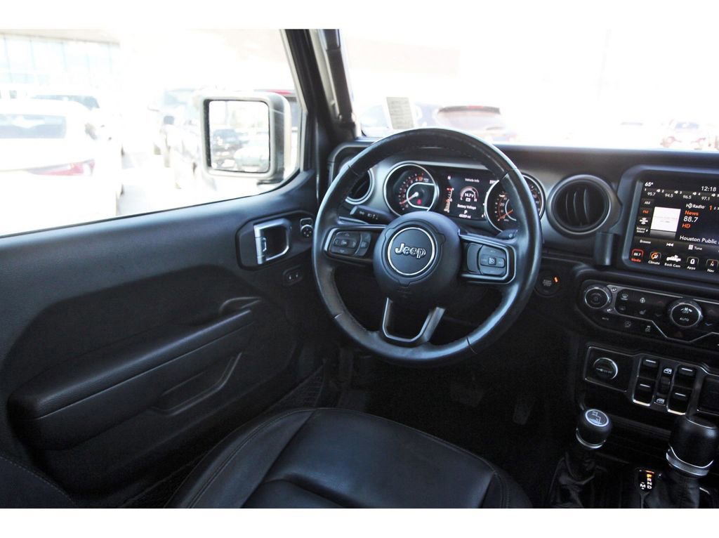 Used 2022 Jeep Gladiator Sport image 11