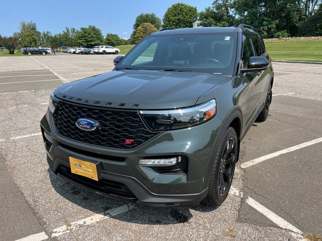 Certified 2024 Ford Explorer ST w/ Equipment Group 401A AWD/4WD image 4