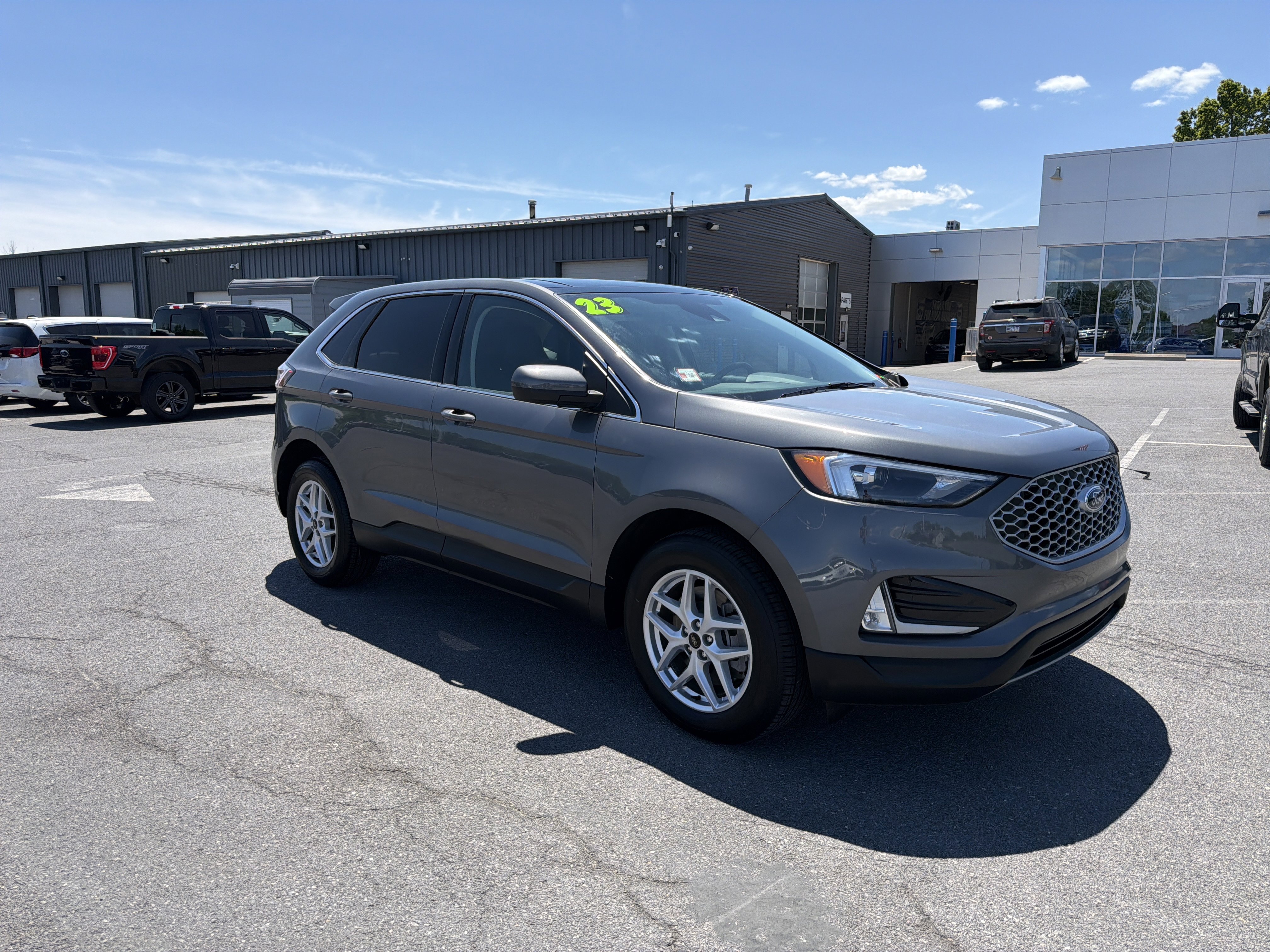 Certified 2023 Ford Edge SEL w/ Convenience Package