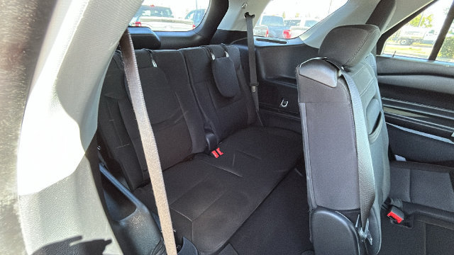 Certified 2023 Ford Explorer XLT RWD image 14