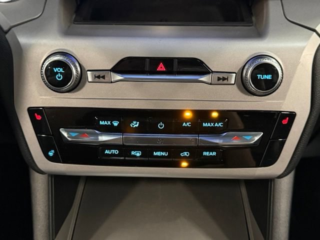Certified 2023 Ford Explorer XLT w/ Equipment Group 202A RWD image 29