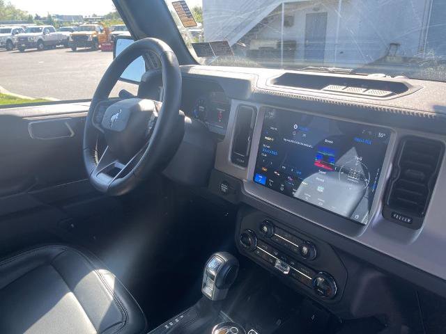 Certified 2025 Ford Bronco Outer Banks AWD/4WD image 17