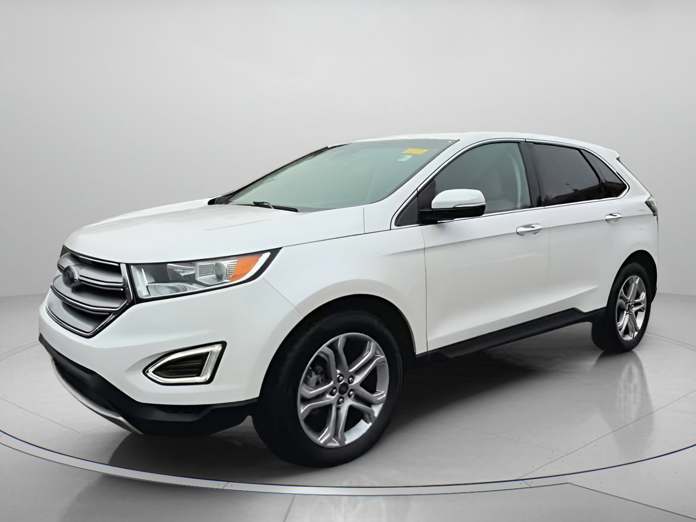 Certified 2018 Ford Edge Titanium w/ Ford Safe & Smart Package image 4