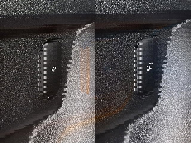 Certified 2022 Ford Escape SEL image 29