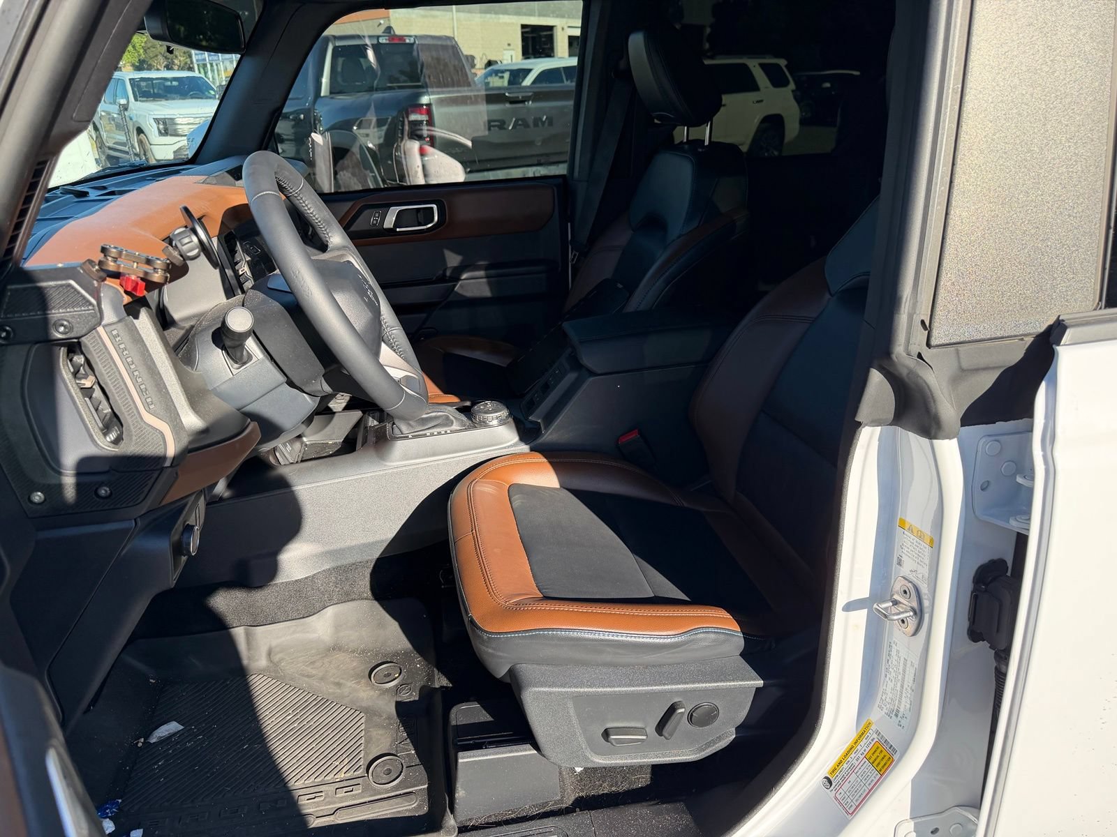 Certified 2024 Ford Bronco Outer Banks AWD/4WD image 10