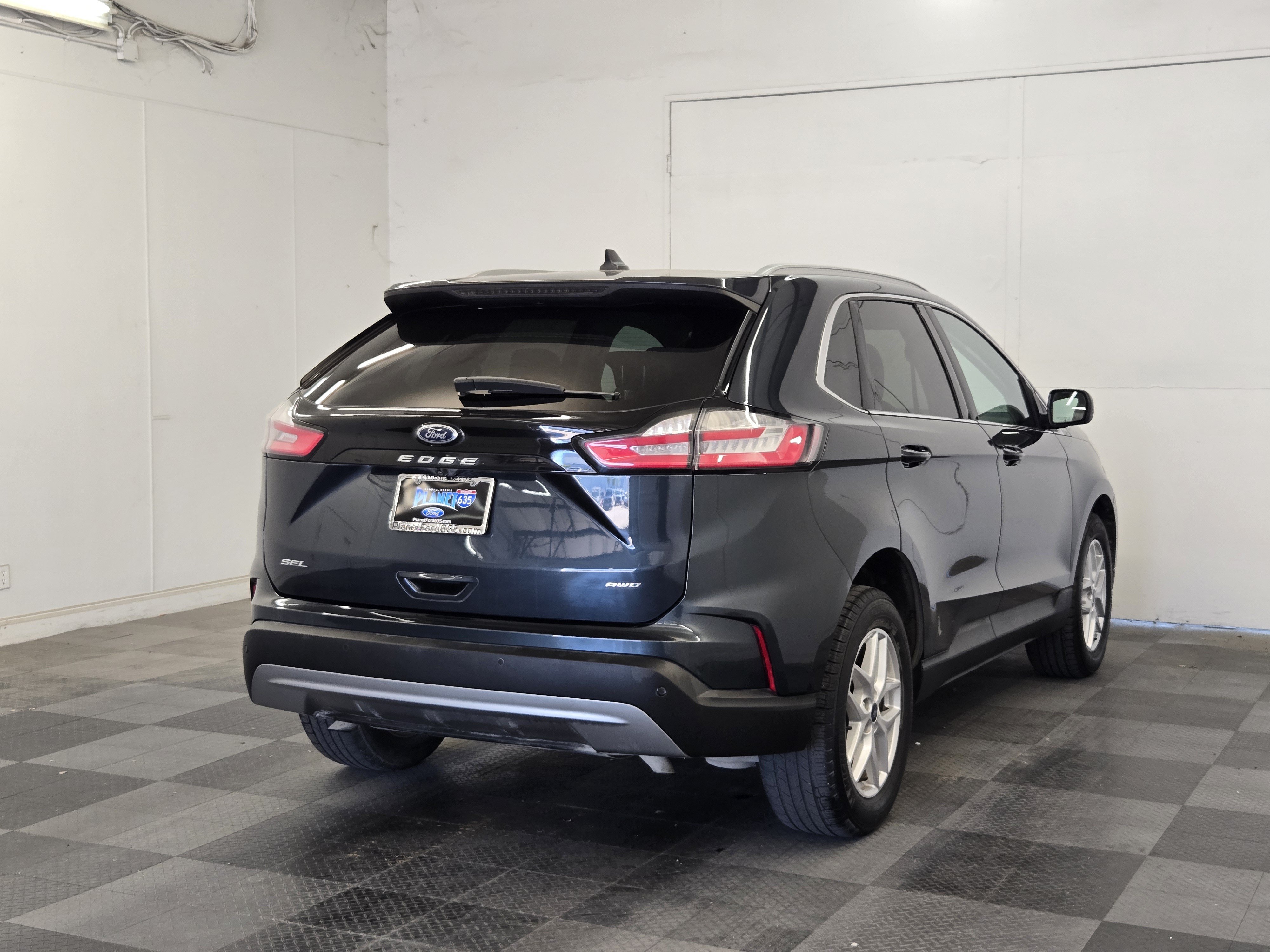 Certified 2022 Ford Edge SEL w/ Convenience Package AWD/4WD image 7
